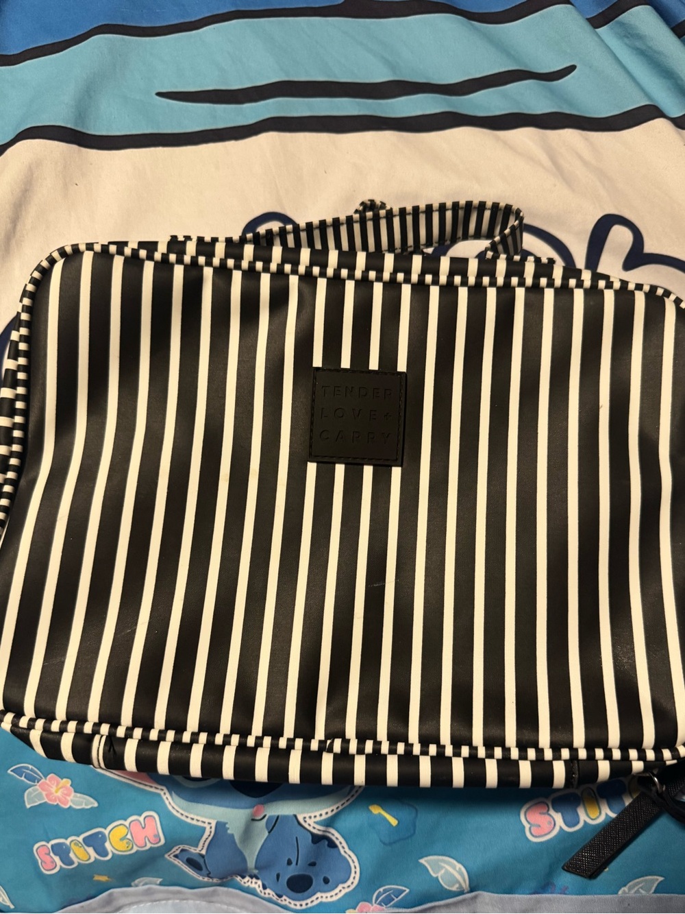 Black and White Striped Men/women Travel Pouch